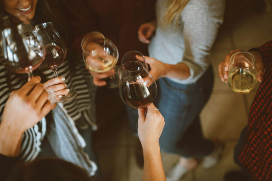 Cours d'œnologie pour débutant lors d'un atelier de dégustation