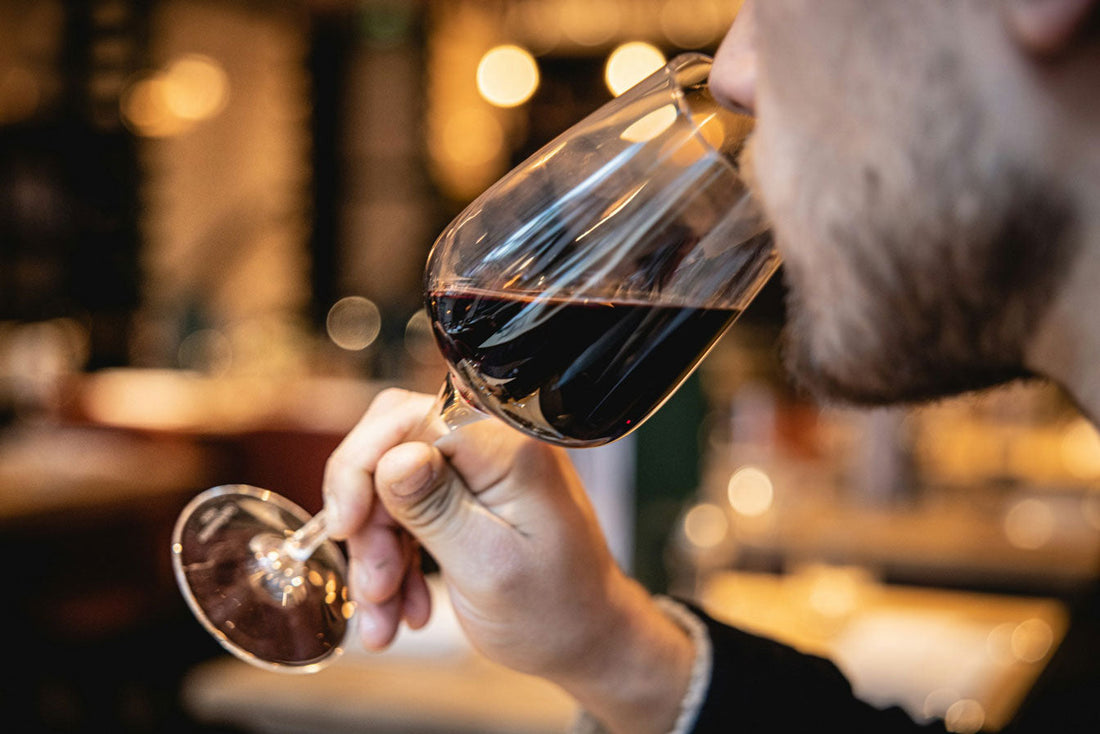 Évaluation de l'équilibre d'un vin en bouche 
